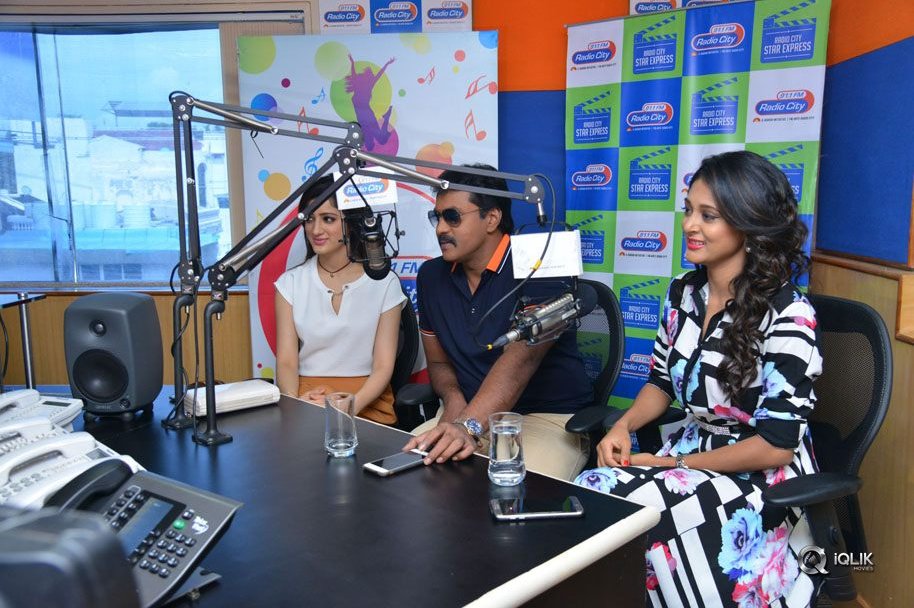 Eedu-Gold-Ehe-Movie-Team-At-Radio-City